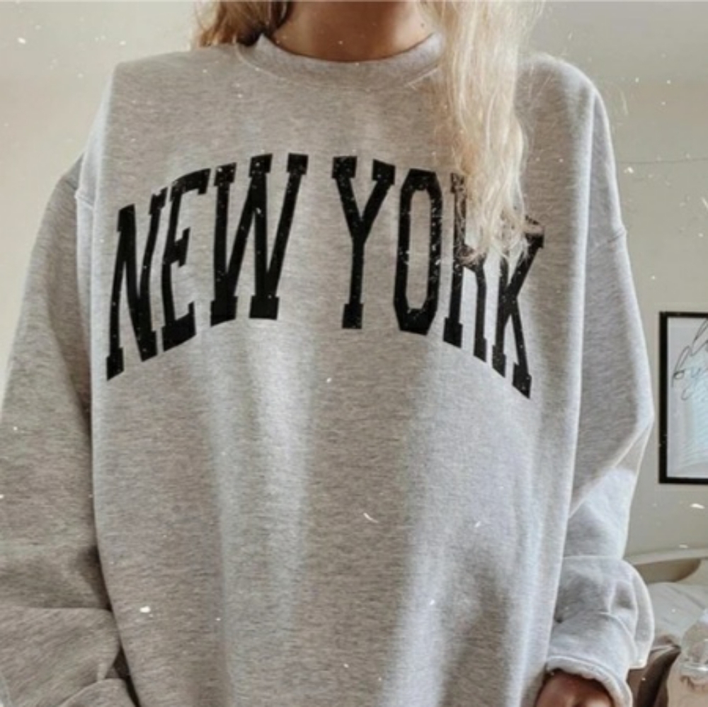 Oversized sweatshirt - Picture 2 of 2